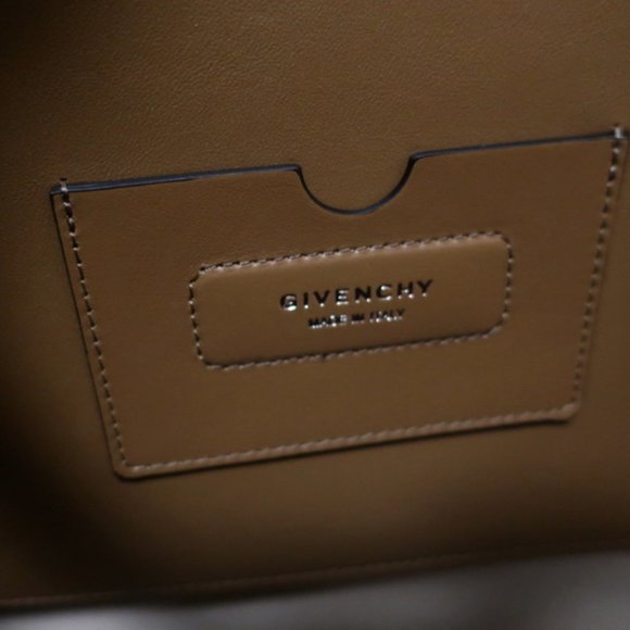 Givenchy Antigona Soft Medium Satchel - Picture 10 of 11